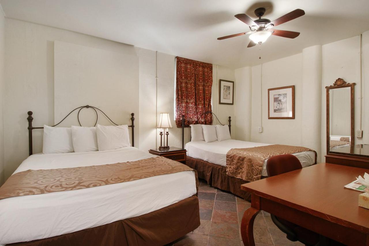 Historic Mardi Gras Inn Νέα Ορλεάνη Εξωτερικό φωτογραφία
